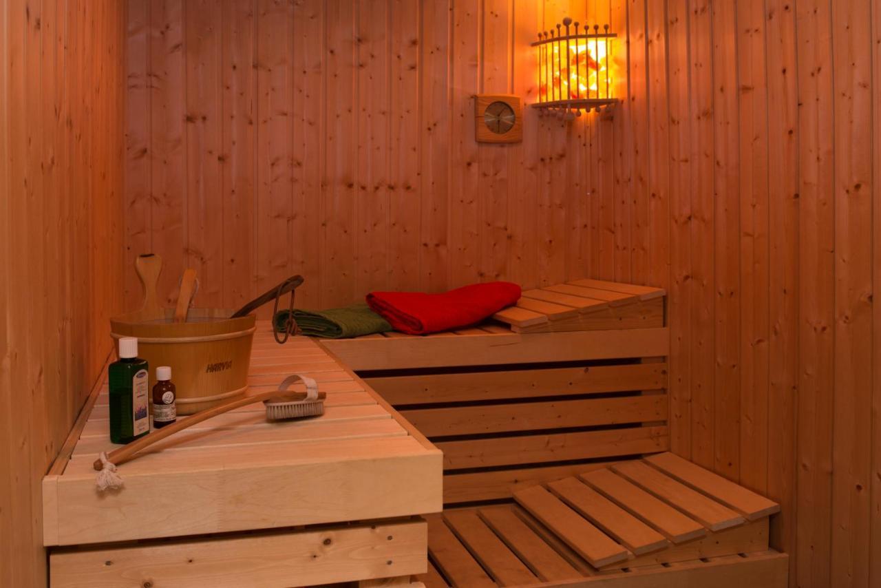 Ferienwohnung Stein Mit Sauna Hasselbach Bagian luar foto