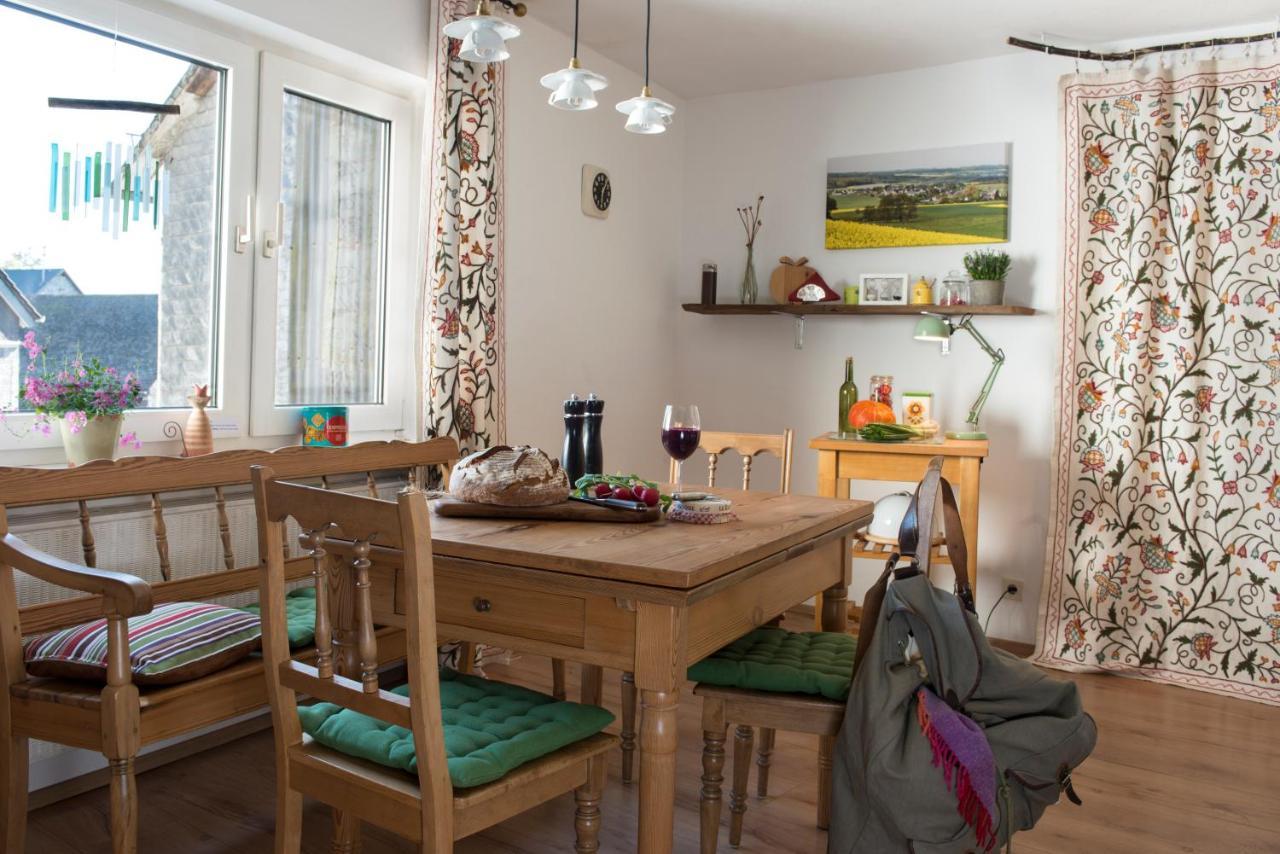 Ferienwohnung Stein Mit Sauna Hasselbach Bagian luar foto